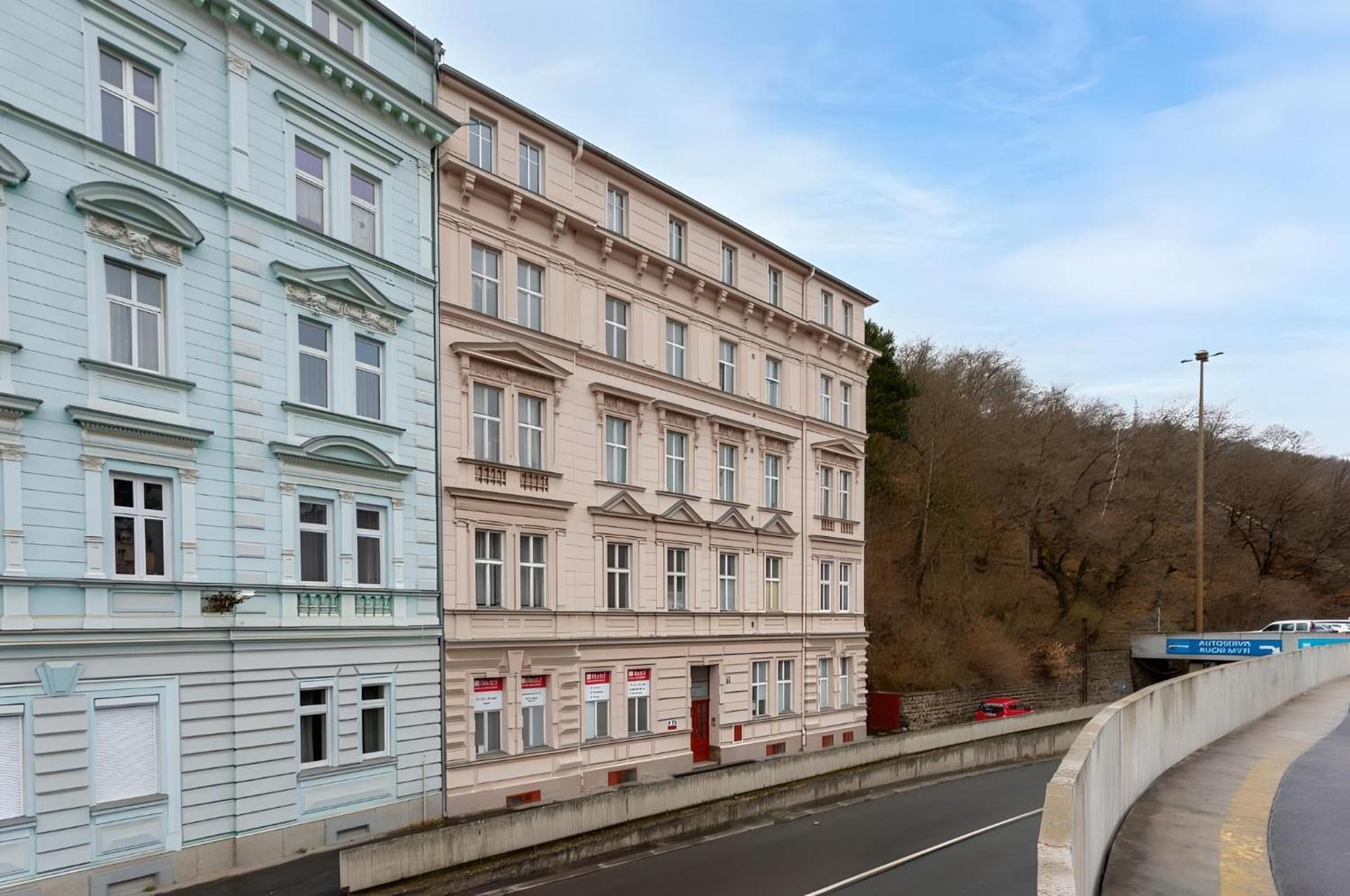 Promenade View Apartment Karlovy Vary Dış mekan fotoğraf